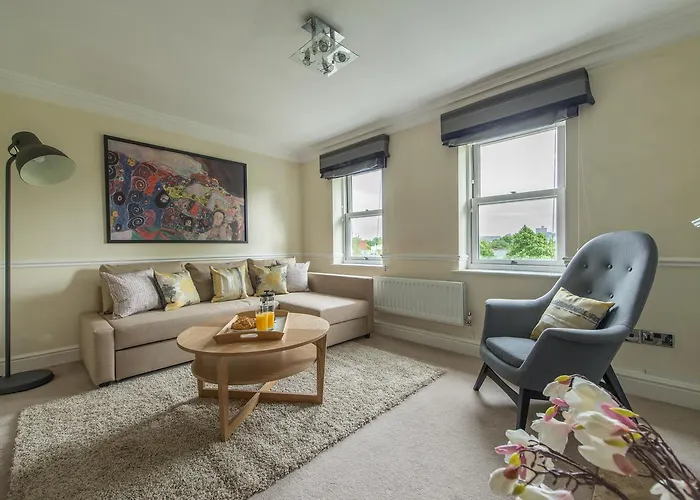 Hampden Apartments - The Meghan