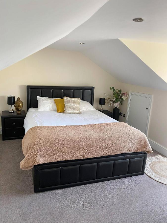 Apartment Letting Serviced - Guards View, Windsor