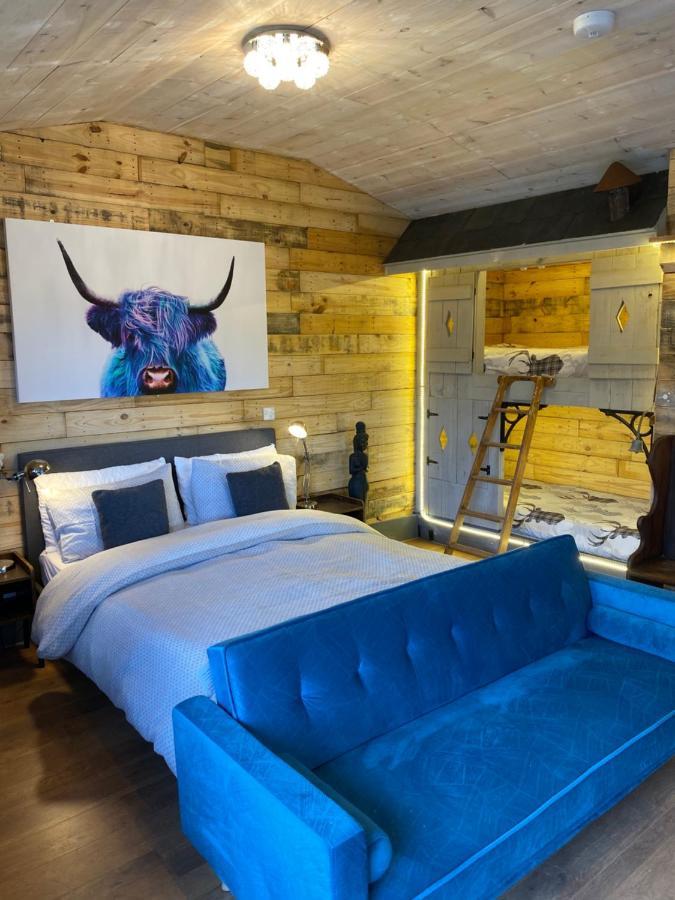 Willow Court Farm Studio East & Petting Farm, 8 Mins To Legoland & Windsor, 15 Mins To Lapland Uk
