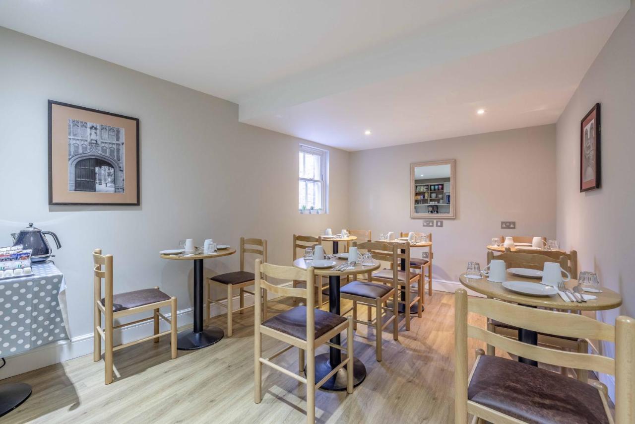 Hotel Goswell House 3*