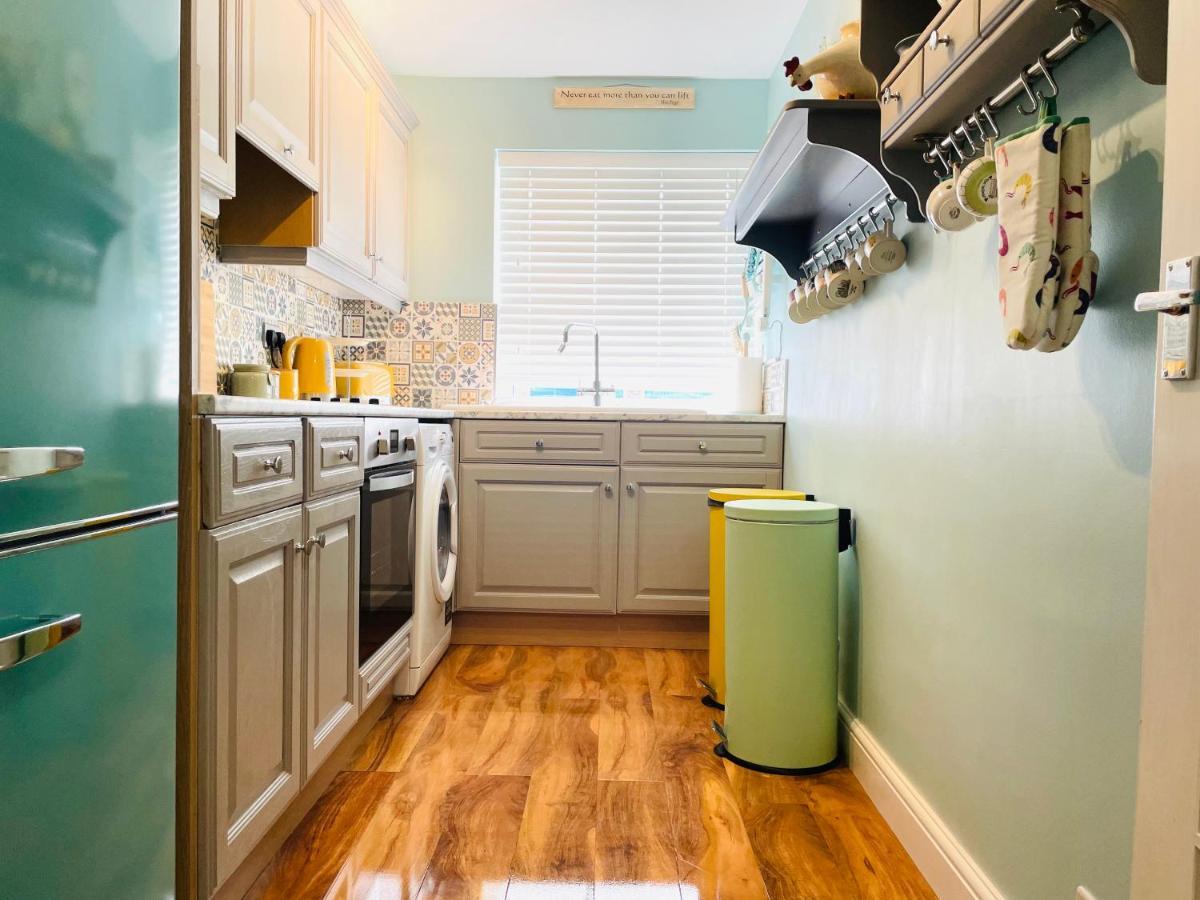 Apartment Aston Henry James Stunning One Bedroom In Royal *