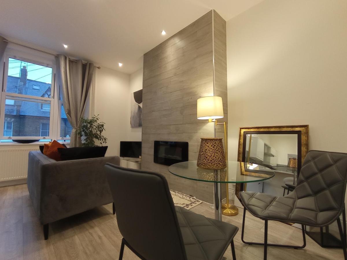 Charming One Bedroom Flat Windsor