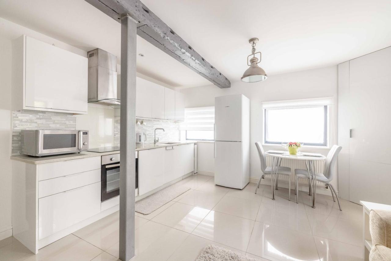 Apartment Castle & High Street 2 Min Walk