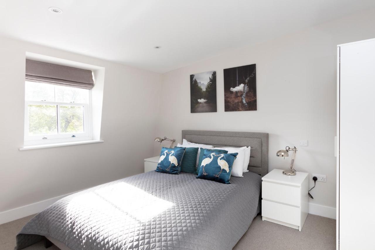 Fabulous Town House With Parking Holiday home *