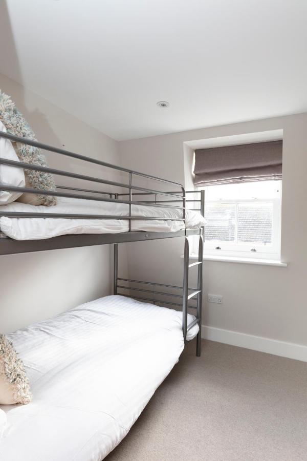 Fabulous Town House With Parking Holiday home *