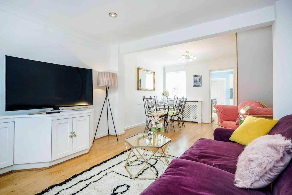 Stunning Victorian 3 Bed House