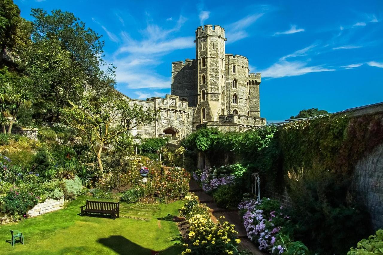 Beautiful Cottage, Amazing Location, The Castle, Ascot, Legoland, Free Parking Super Close