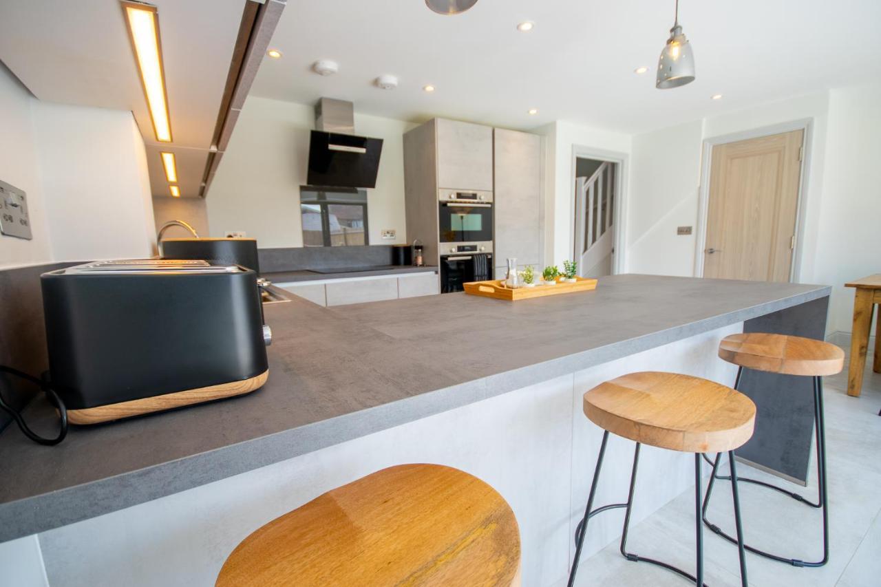 Princes Close - Spacious Modern Luxury * Windsor