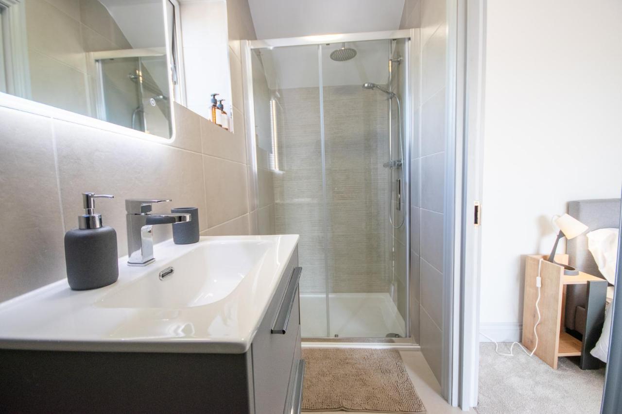 Princes Close - Spacious Modern Luxury Windsor