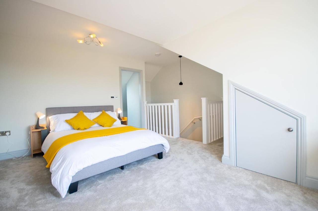 Princes Close - Spacious Modern Luxury Holiday home *