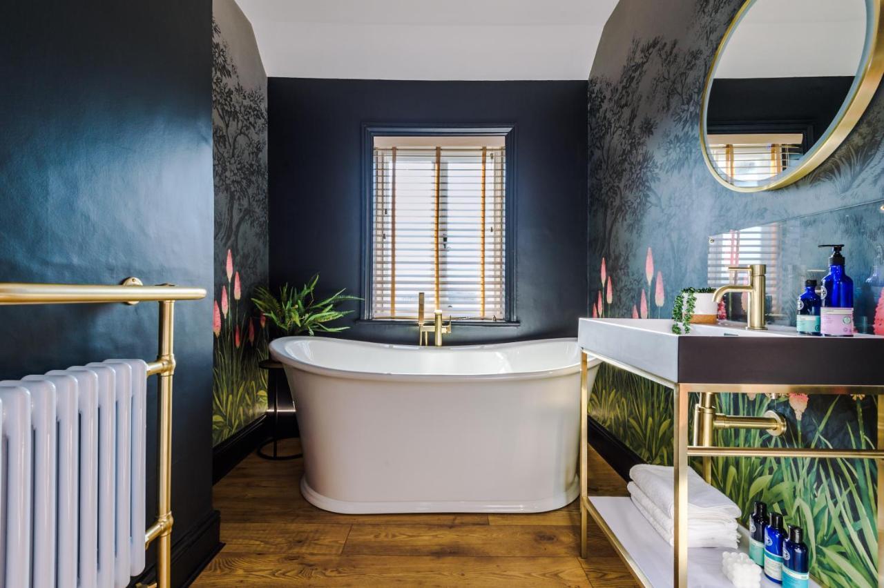 Casa By Grace: Luxury 4-bed For Groups Holiday home *