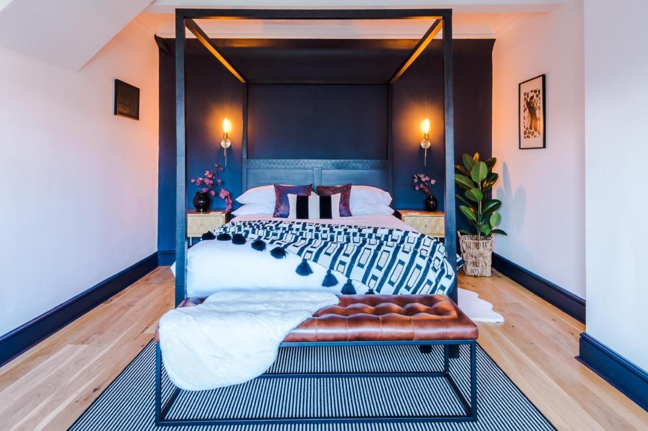 Casa By Grace: Luxury 4-bed For Groups Holiday home Windsor