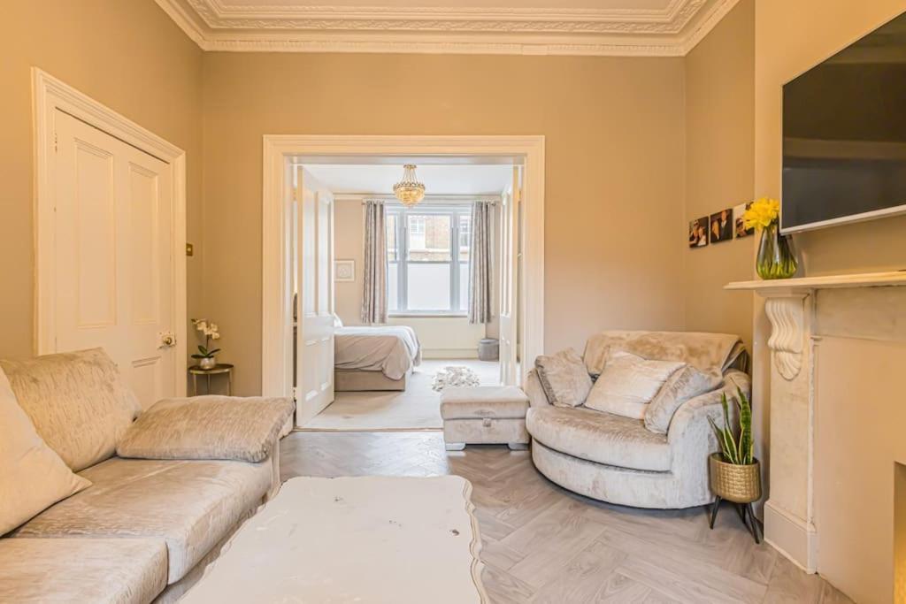 Charming 1 Bedroom Retreat In Apartamento Windsor