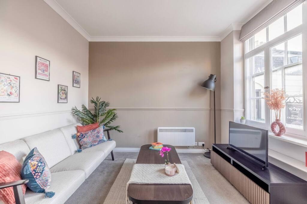 Apartment Castle Chic: 1br,parking