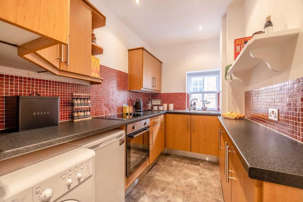Castle Chic: 1br,parking *
