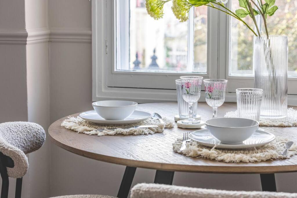 Apartment Castle Chic: 1br,parking Windsor