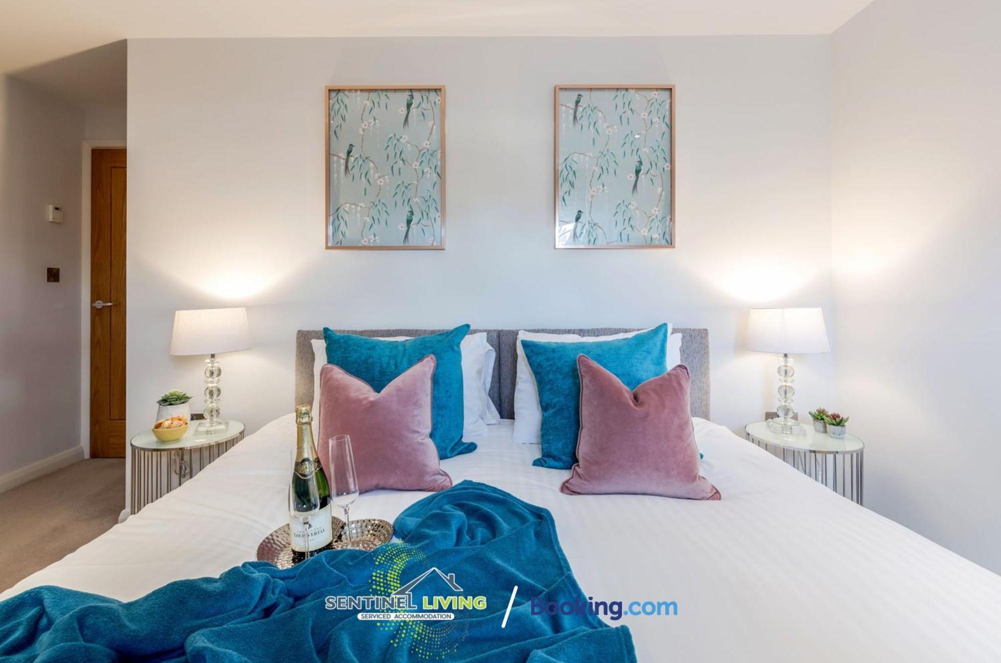 Apartment Sentinel: 2-bedroom Serviced With Free Wi-fi