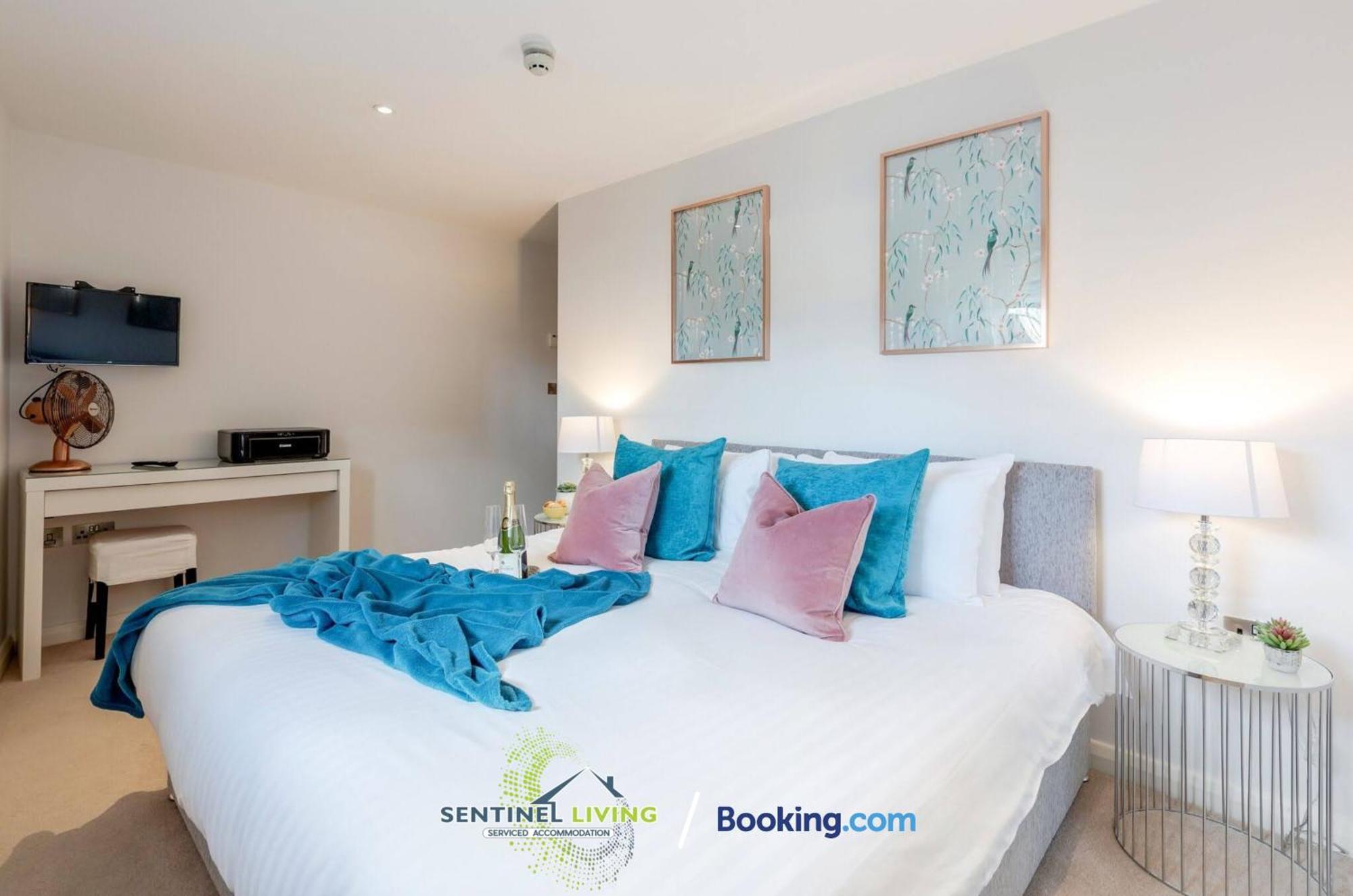 Sentinel: 2-bedroom Serviced With Free Wi-fi Apartment