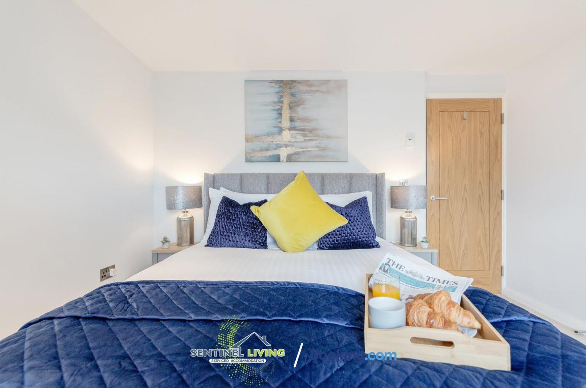 Sentinel: 2-bedroom Serviced With Free Wi-fi * Windsor