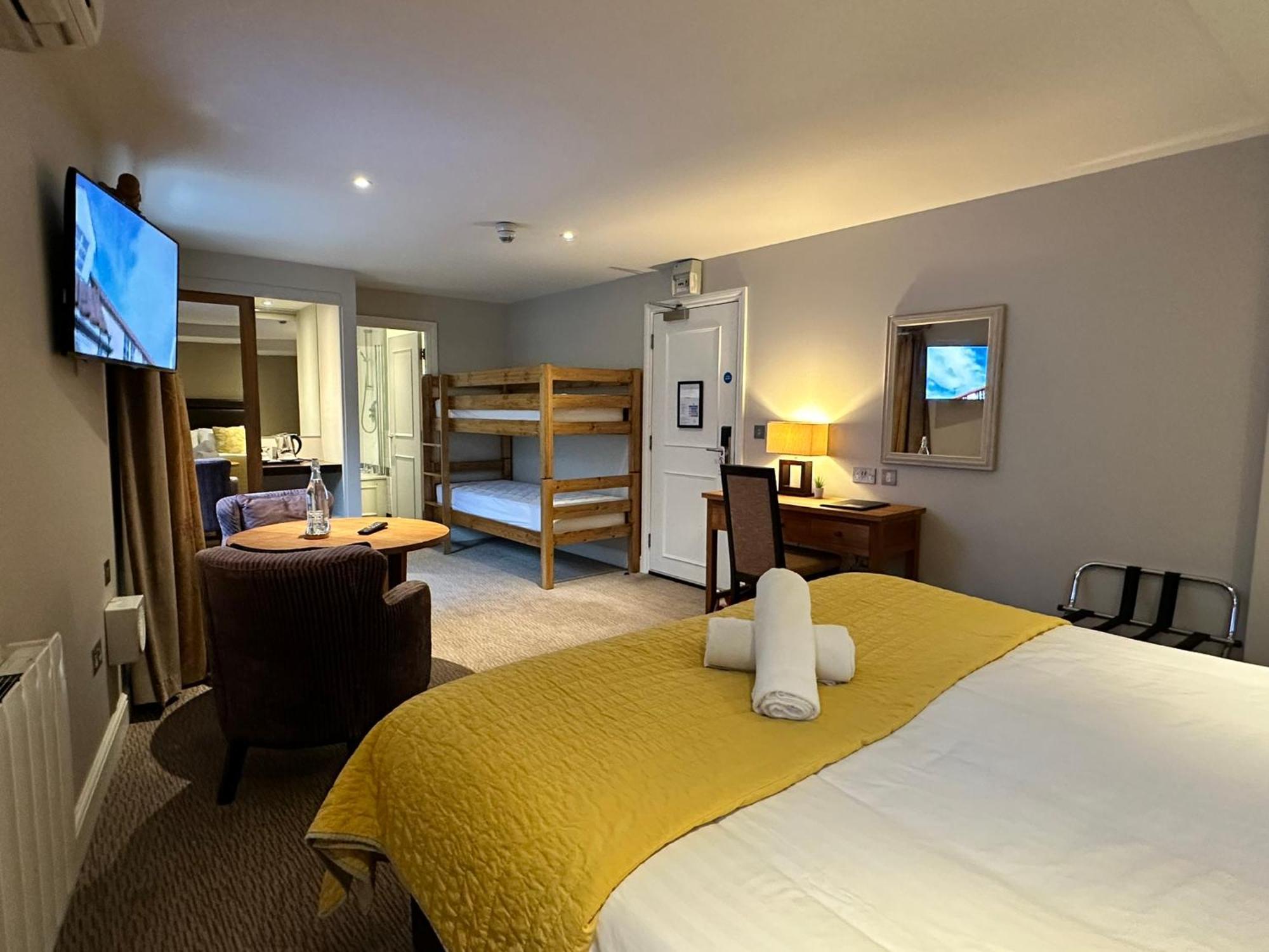 Goswell House Hotel 3*