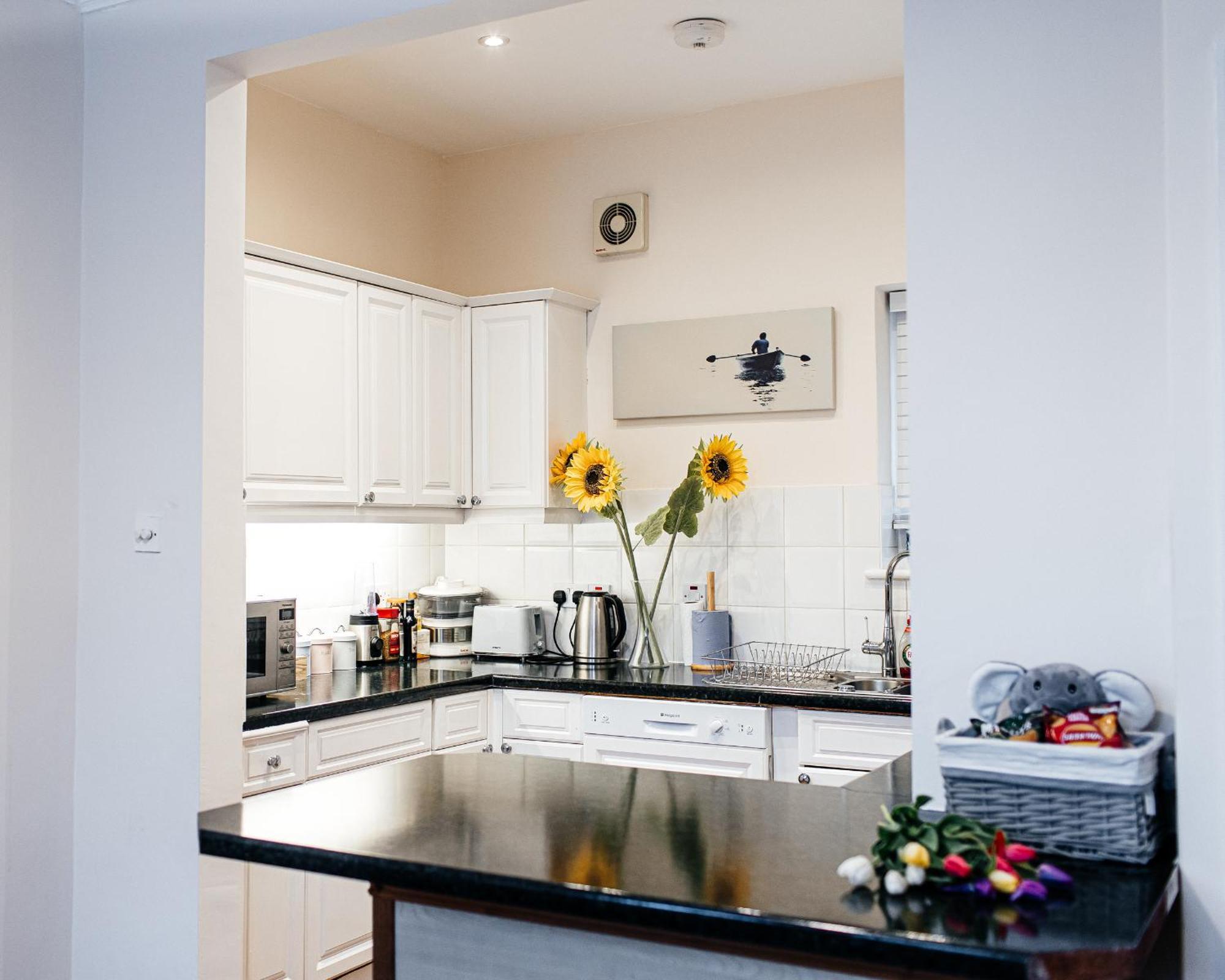 Apartment Royal Castle Retreat: Three-floor Near Attractions Windsor