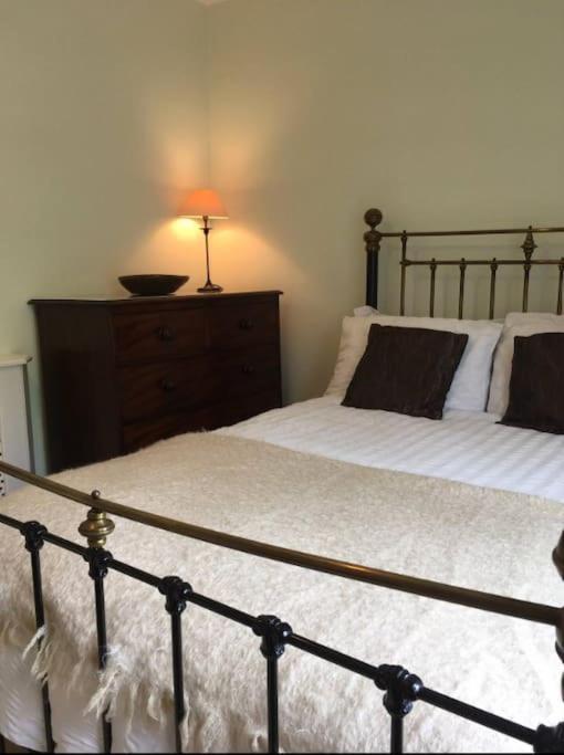 Villa Windsor/legoland/ascot Charming 3br In Centre
