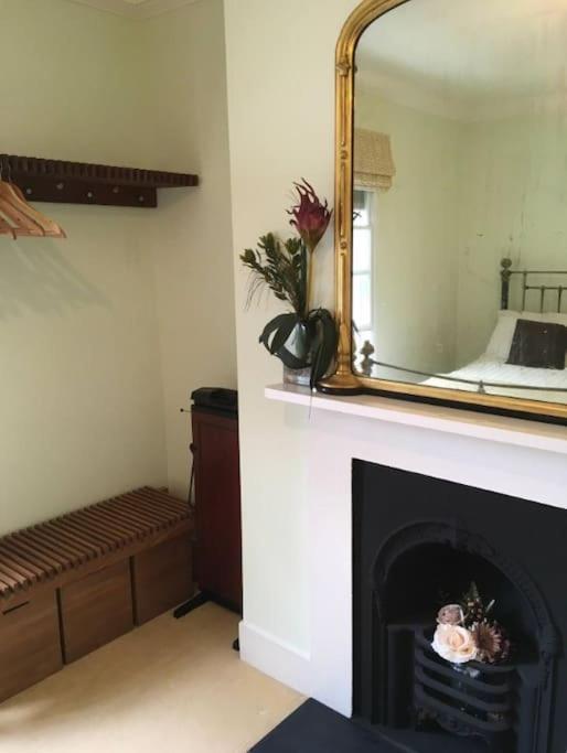 Windsor/legoland/ascot Charming 3br In Centre Villa *