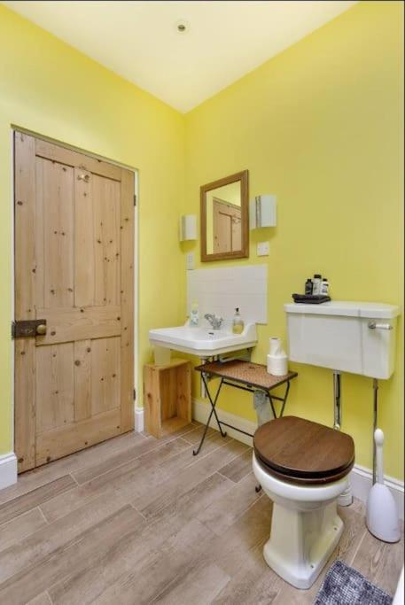 Windsor/legoland/ascot Charming 3br In Centre