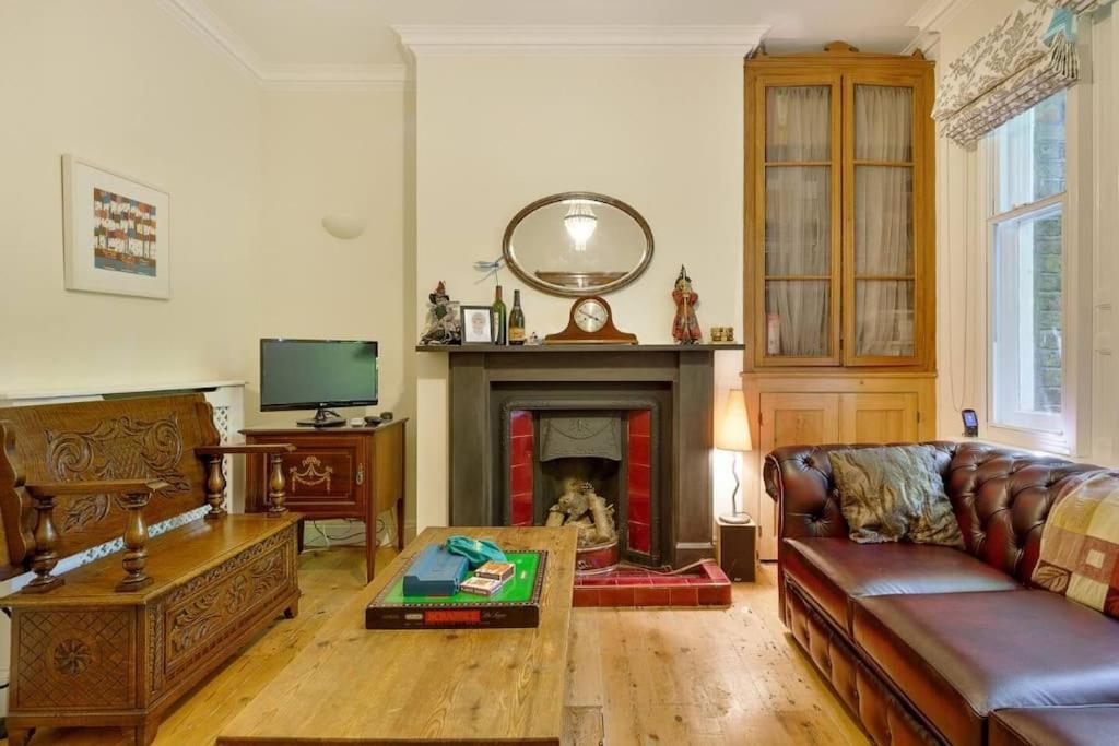 Windsor/legoland/ascot Charming 3br In Centre * Windsor
