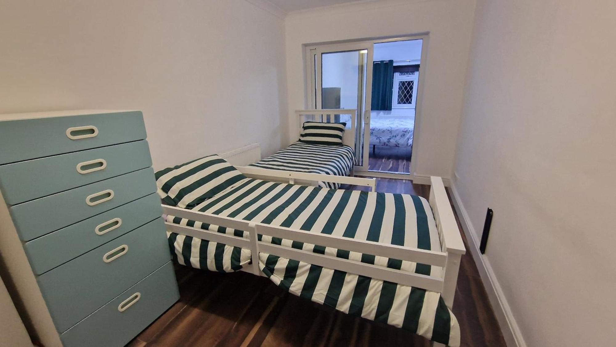 Comfort Sleep - With Shared Facilities Homestay