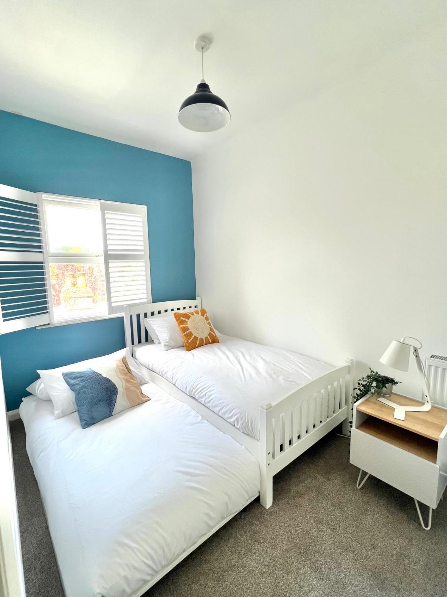 Beautiful Cottage, Amazing Location, The Castle, Ascot, Legoland, Free Parking Super Close * Windsor