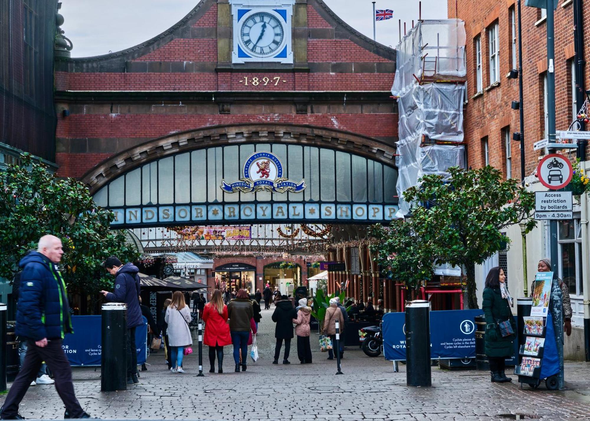 Apartment Queen Annes Court Luxury On High Street
