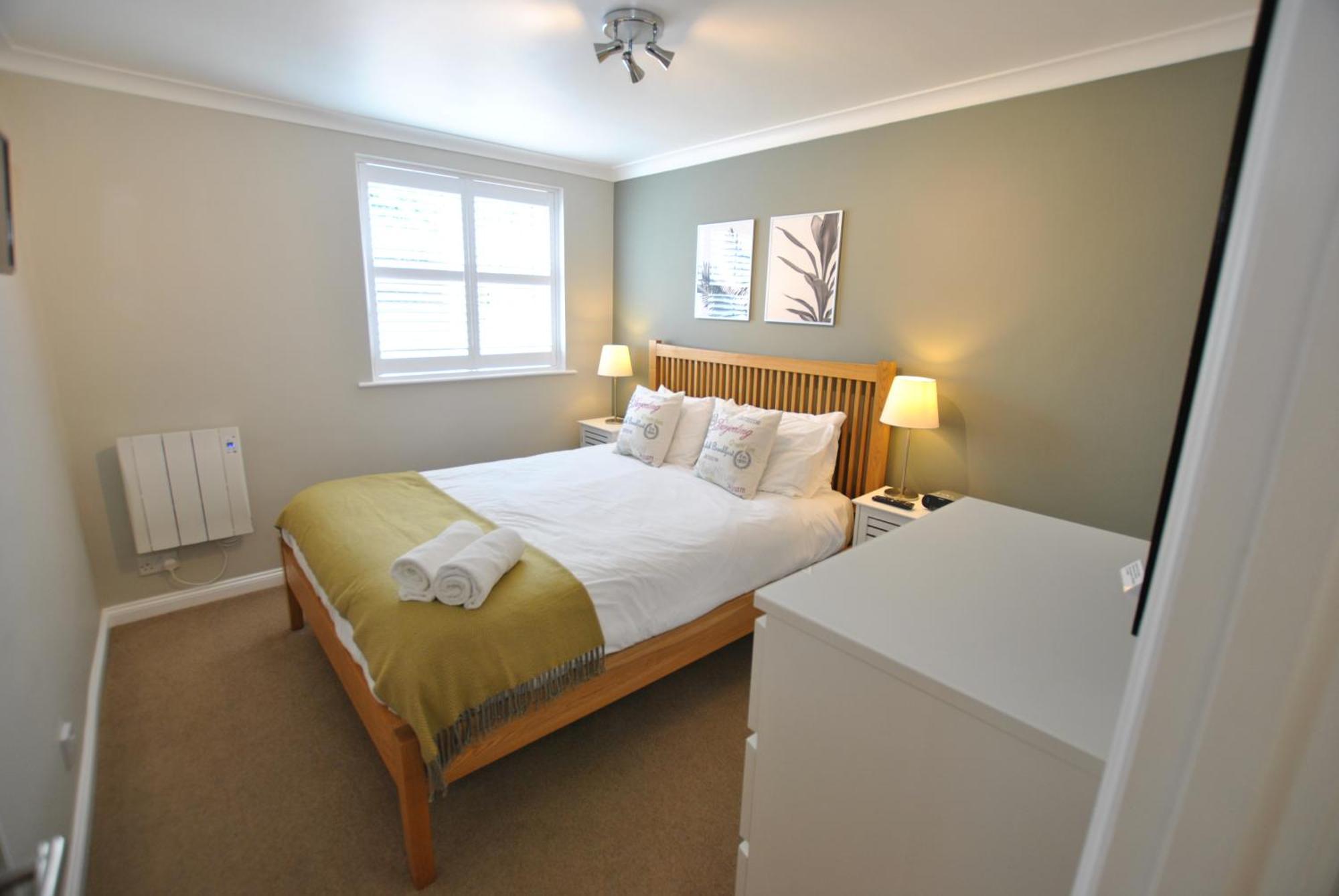 Apartment Alexandra Court One Bedroom Central Windsor Flats With Parking