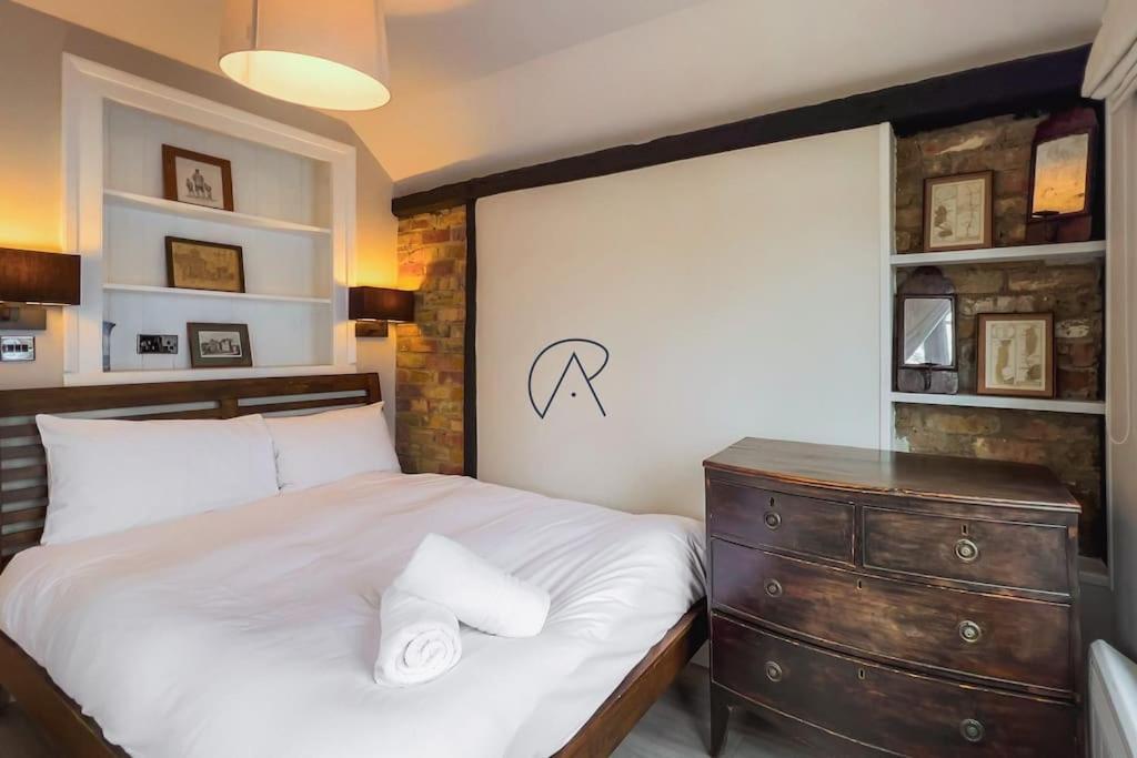Holiday home River's Edge Retreat:a Cosy 1-bed In Windsor