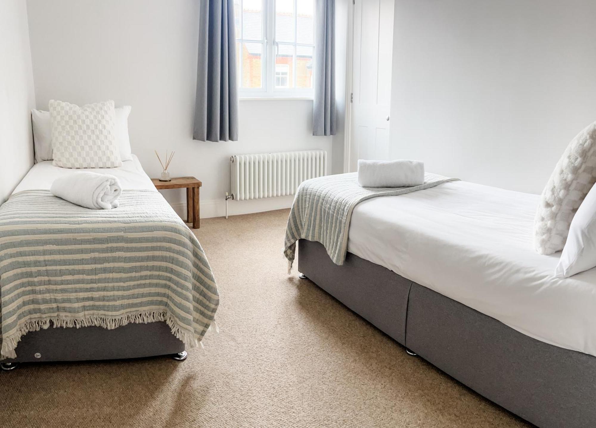 Crown Mews * Windsor
