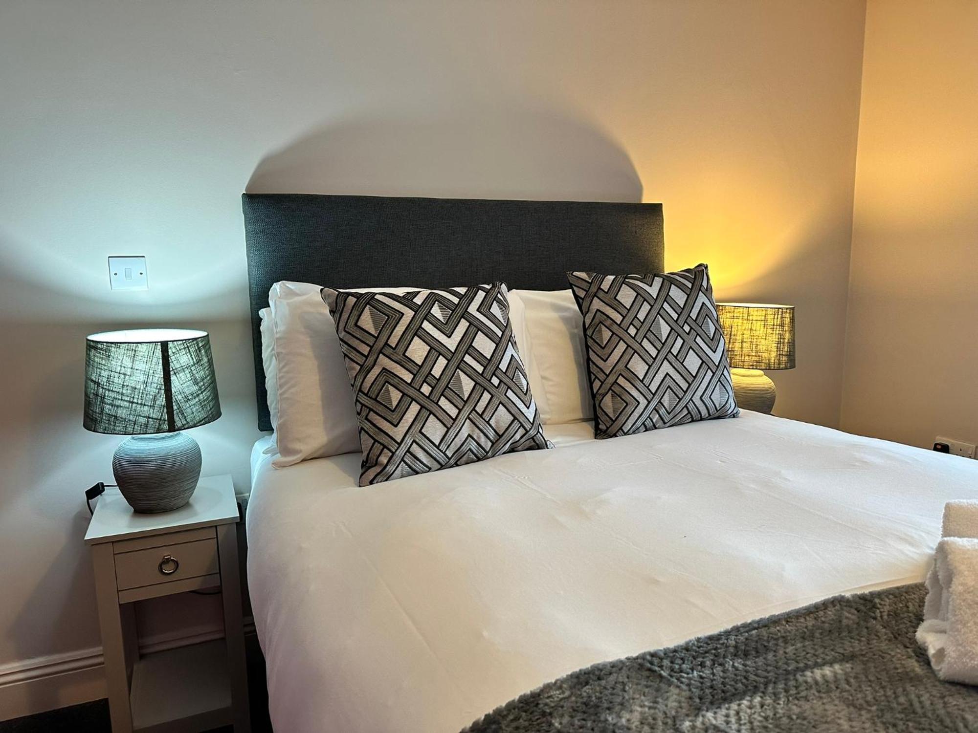 The Pub & Hotel 3*