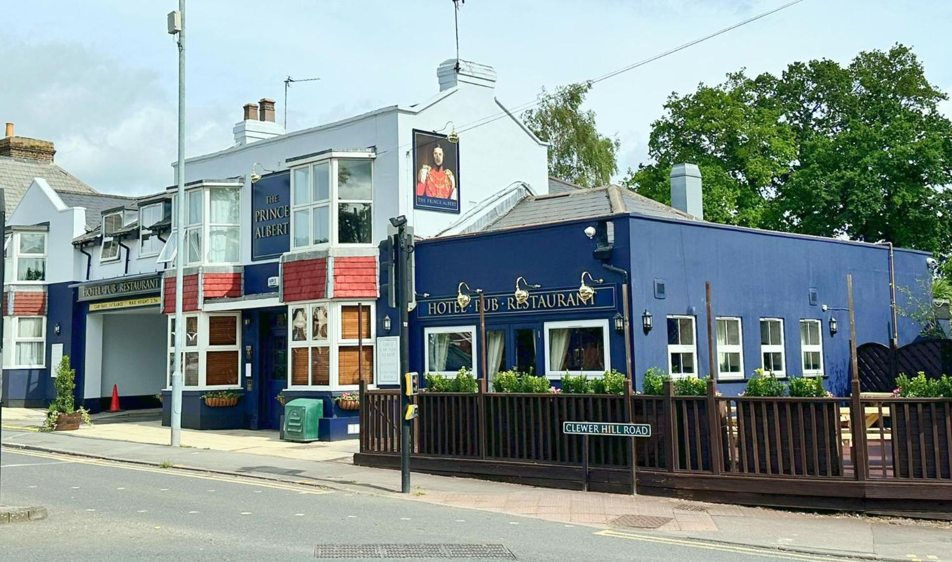 The Pub & Windsor