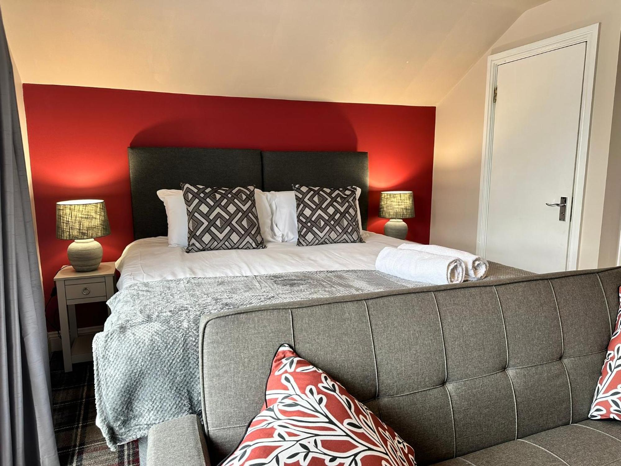 The Pub & 3* Windsor