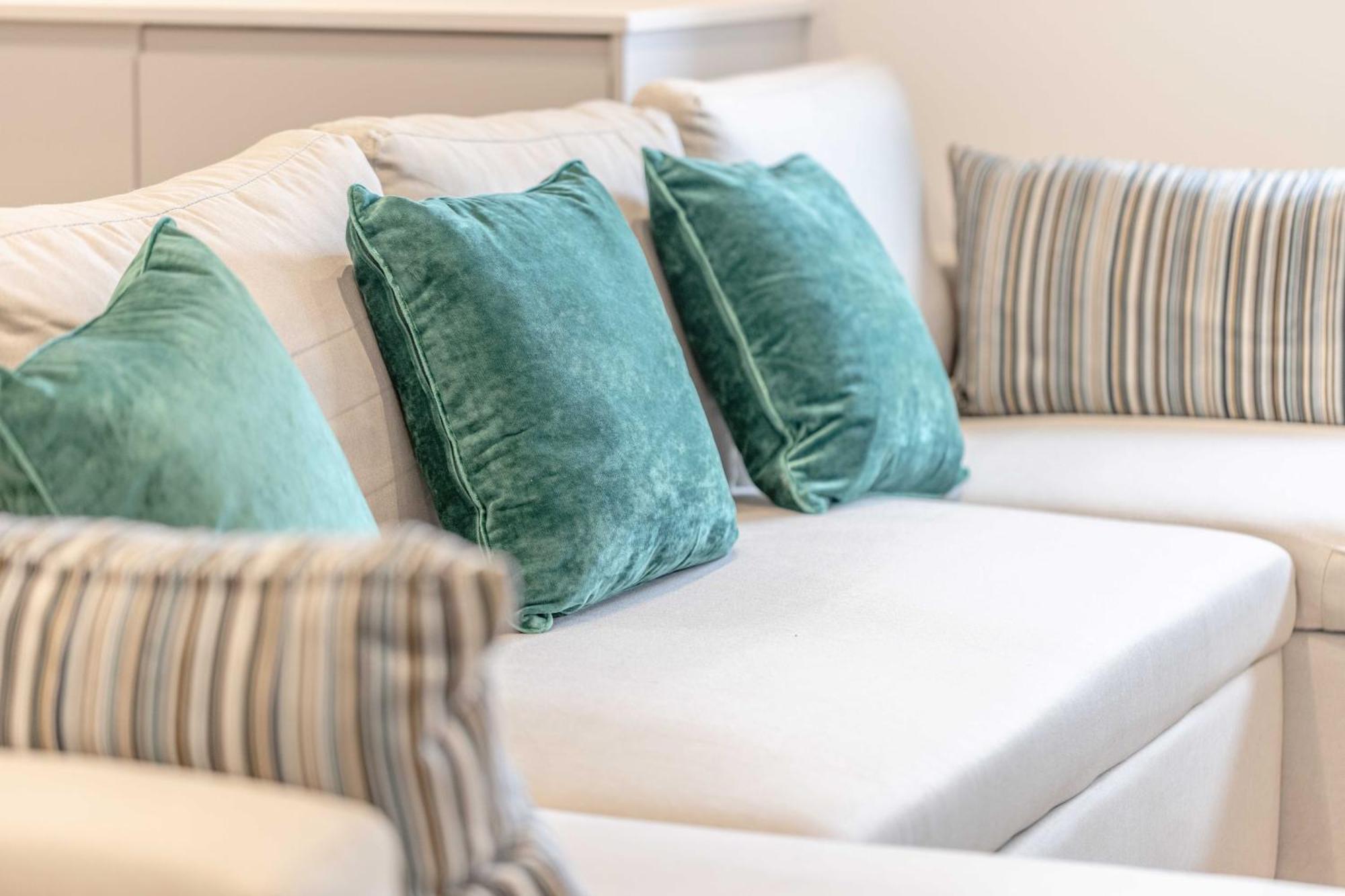 Entr - Modern In Apartment *