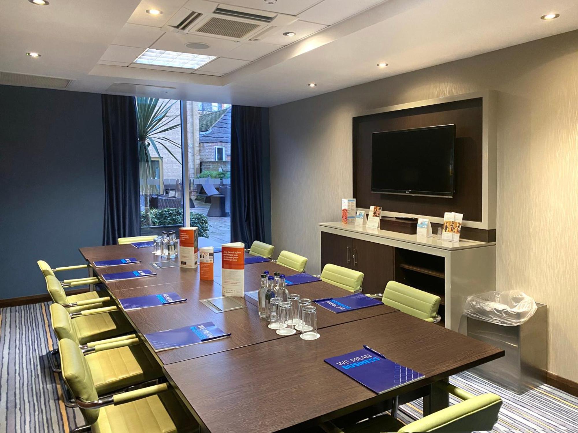 Hotel Express By Ihg 3*