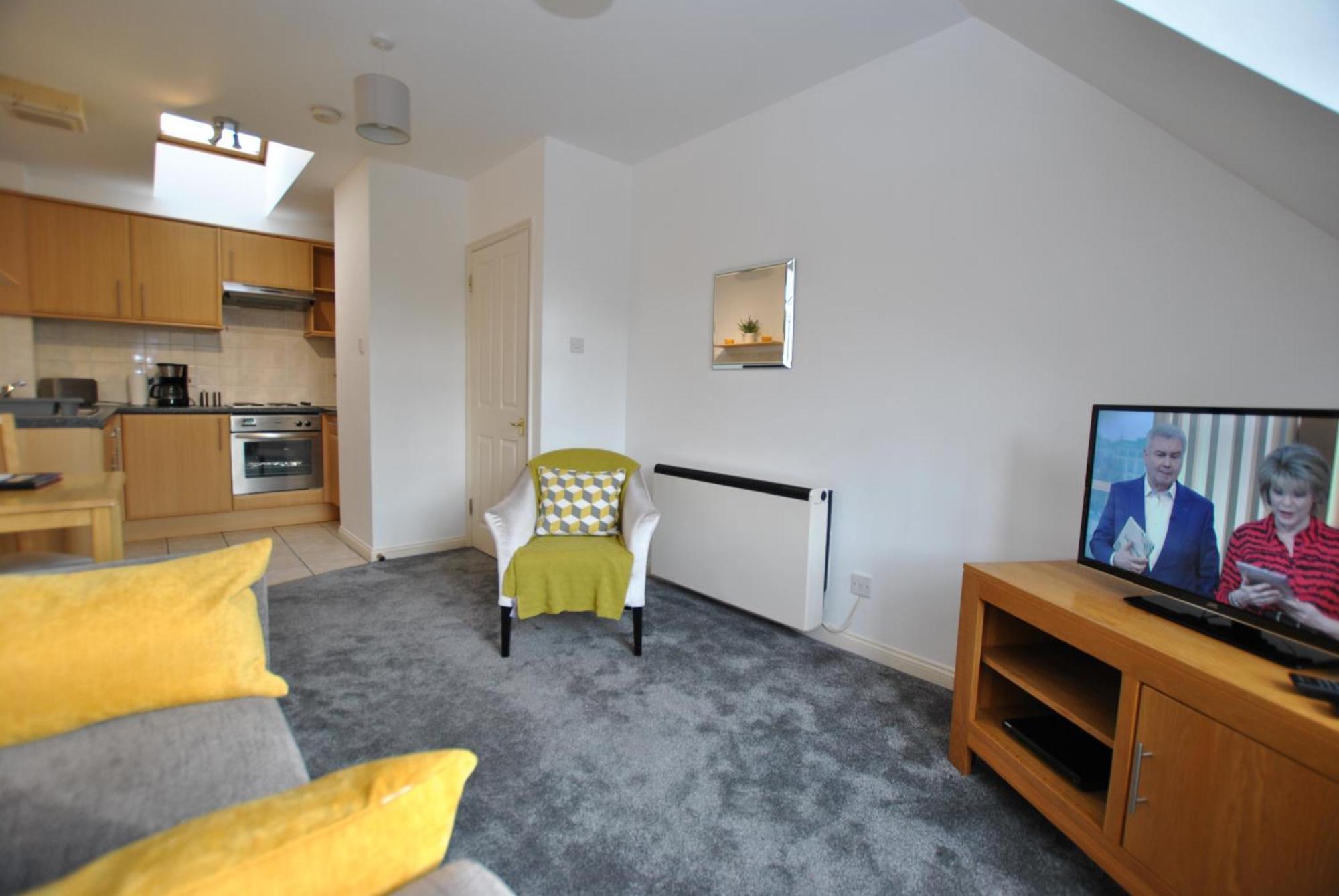 Alexandra Court One Bedroom Central Windsor Flats With Parking Apartment Windsor