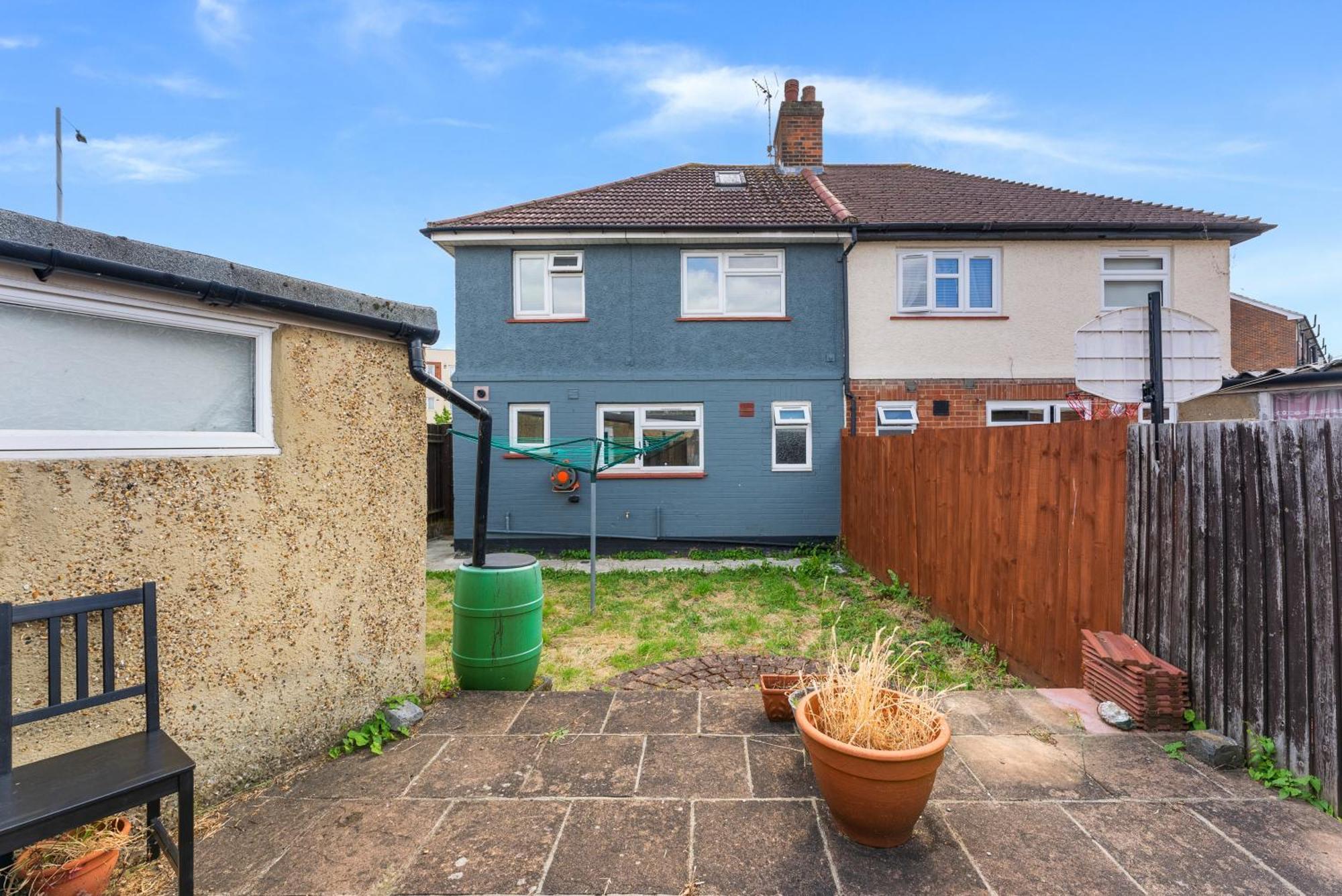 Charming 3 Bedroom House In The Heart Of Windsor