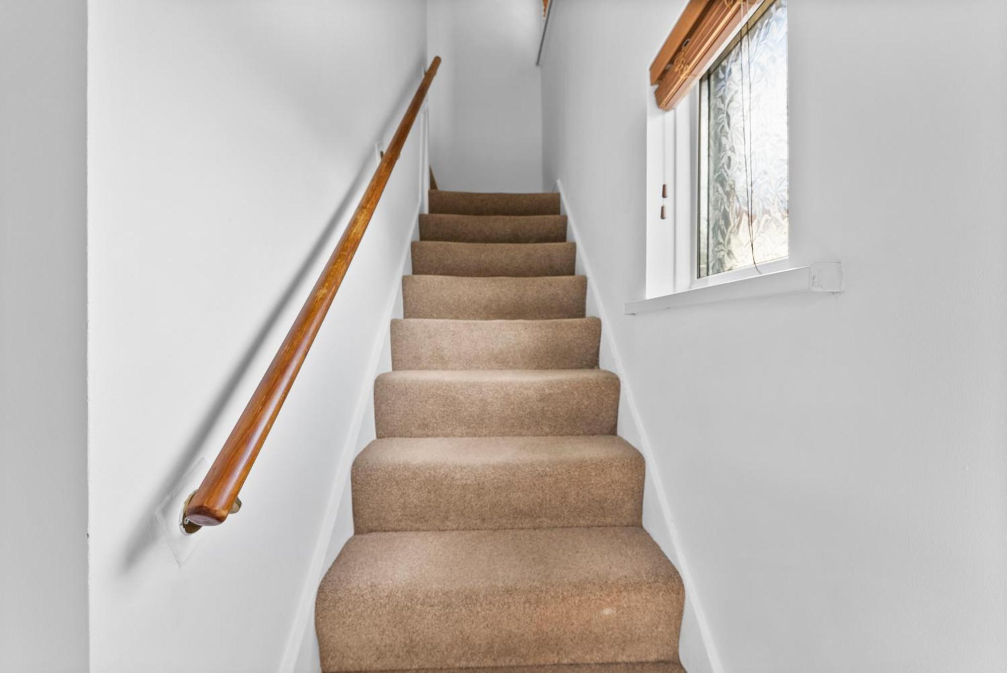 Charming 3 Bedroom House In The Heart Of Windsor Holiday home *