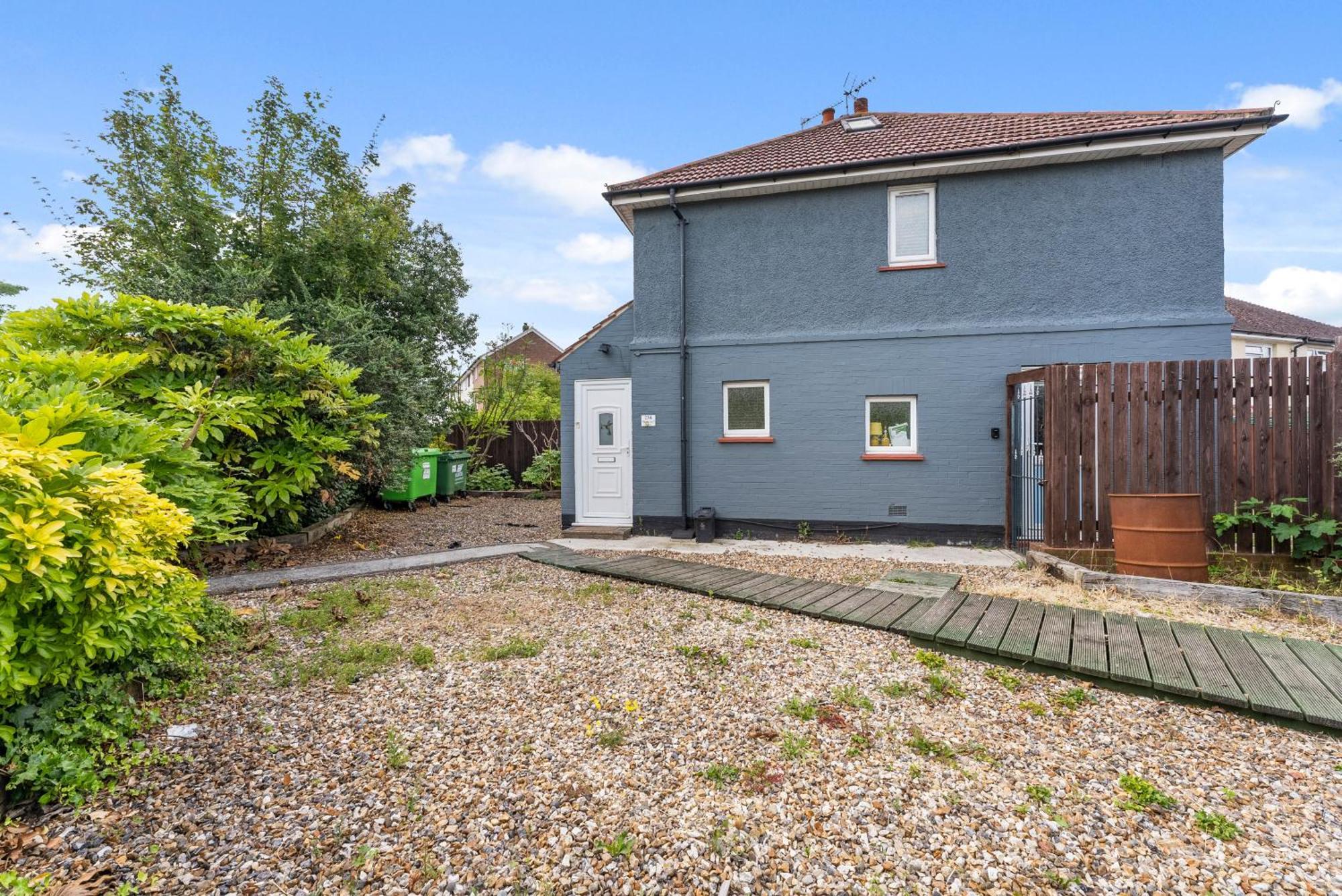 Charming 3 Bedroom House In The Heart Of Windsor Holiday home