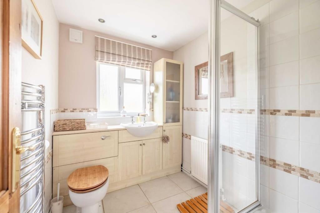 7 Sleeper Cosy In Parking & Legoland Holiday home Windsor