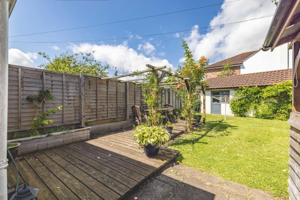 7 Sleeper Cosy In Parking & Legoland Holiday home Windsor