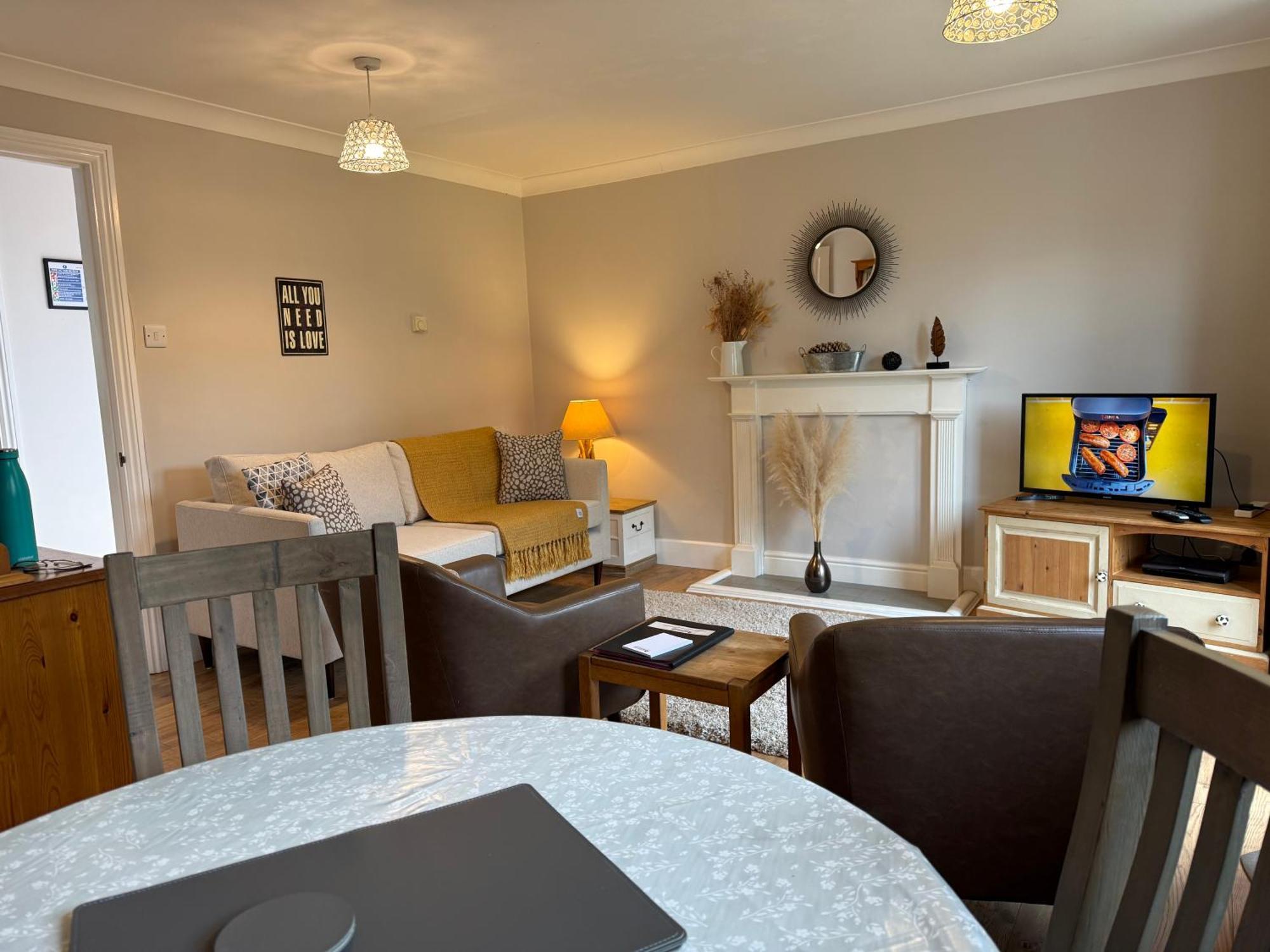 Apartment Garfield Place Cosy 2-bedroom With Parking