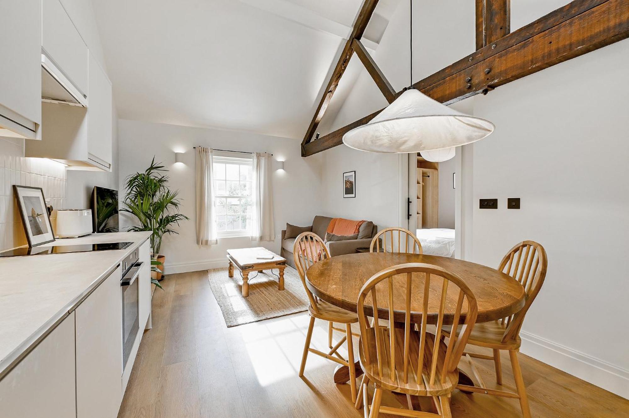Apartment Leworth Apartments,