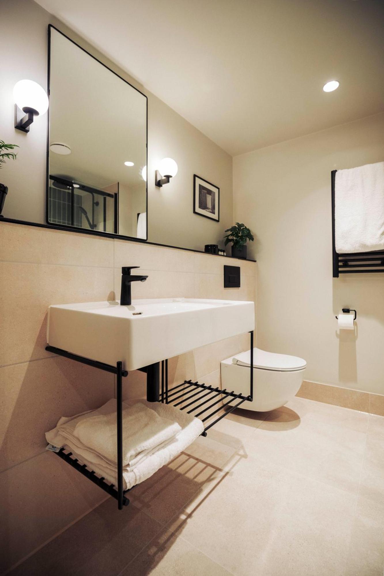 Leworth Apartments, Apartment Windsor