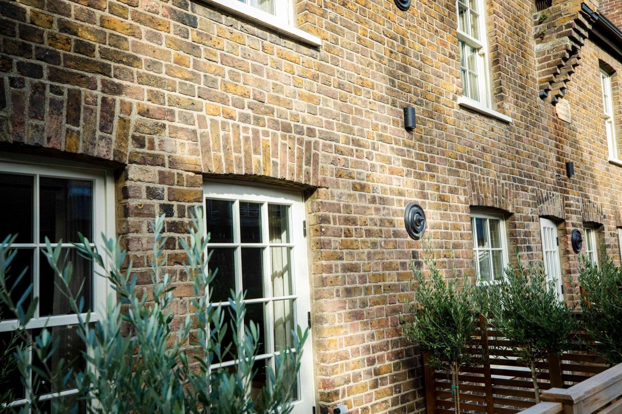 Apartment Leworth Apartments, *